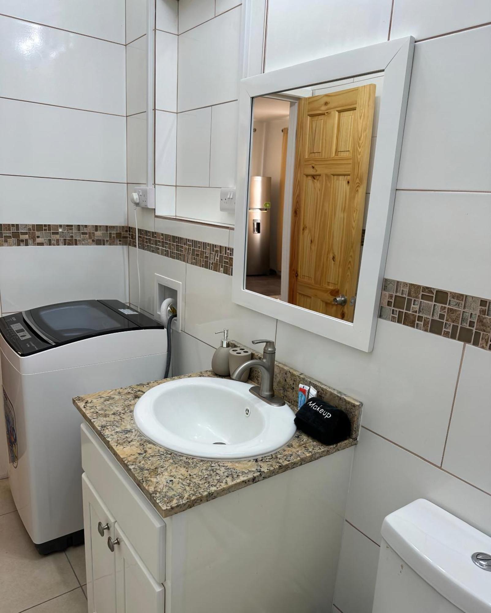 Eldorado Guesthouse & Car Rental روسو الغرفة الصورة
